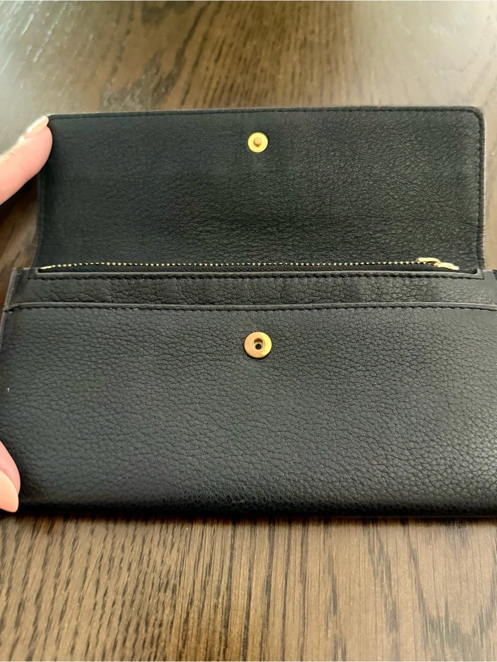 EUC Tory Burch Black Leather Halfmoon Satchel with Matching Wallet